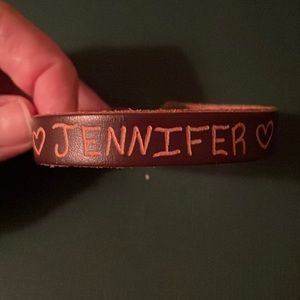 Leather bracelet Jennifer hearts brown snap Disney